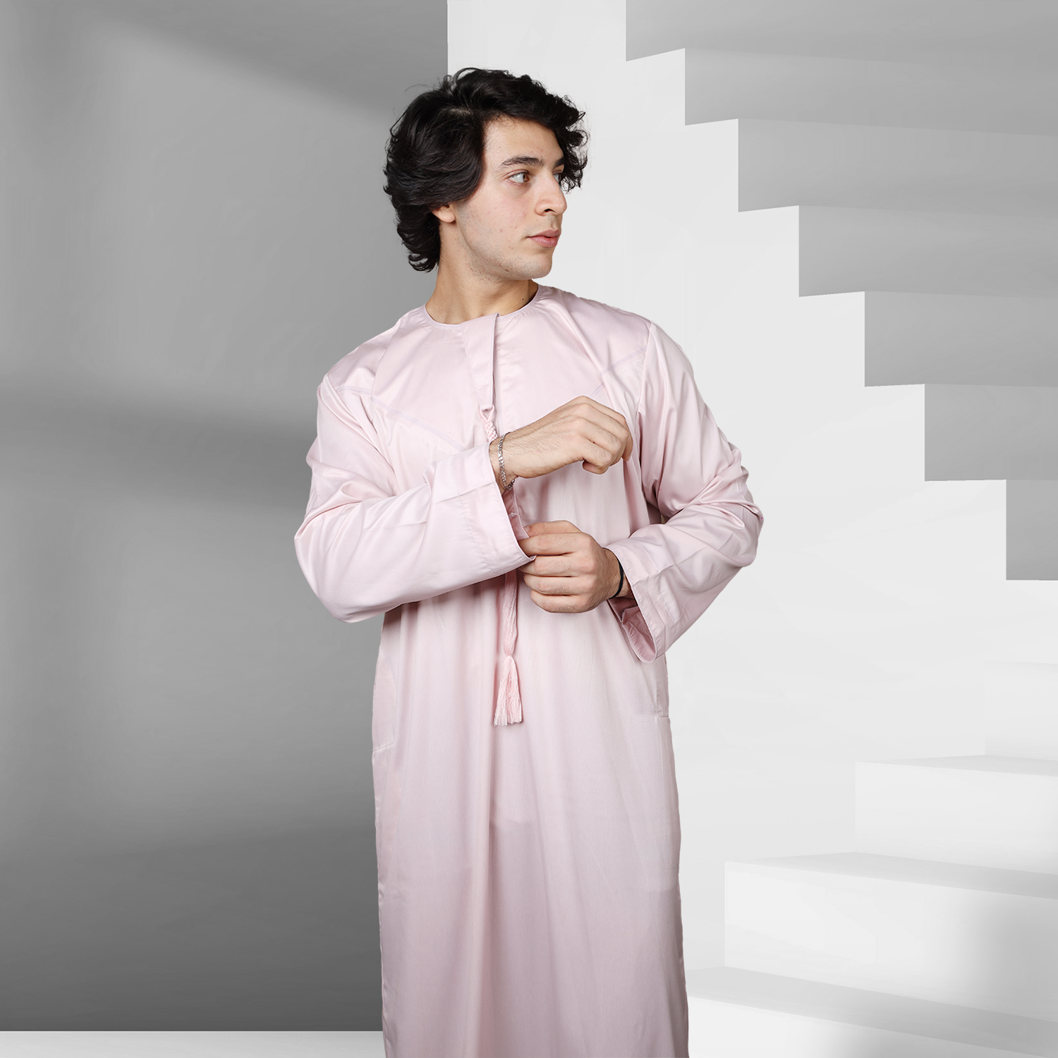 Buy Blush Pink Emirati Thobe Online