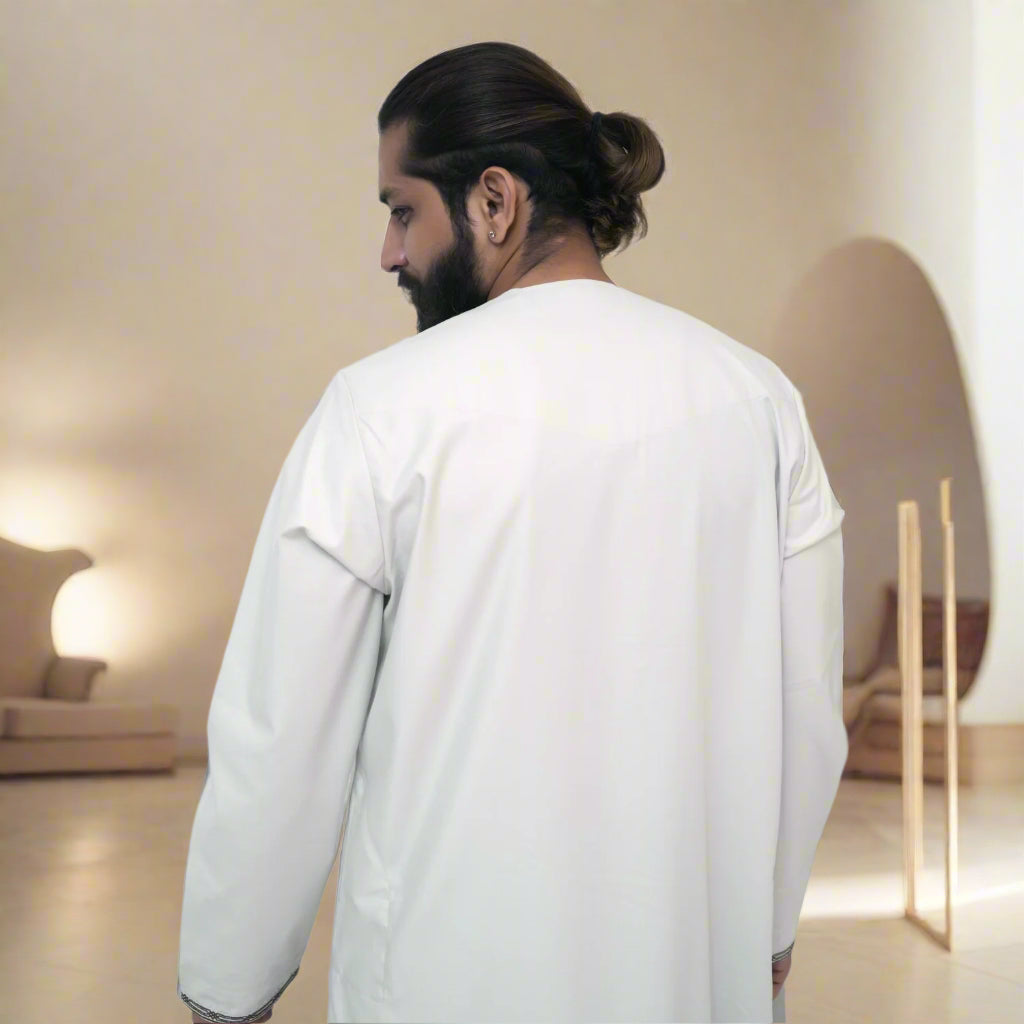 Mens Omani Embroidered Thobe – Off-White